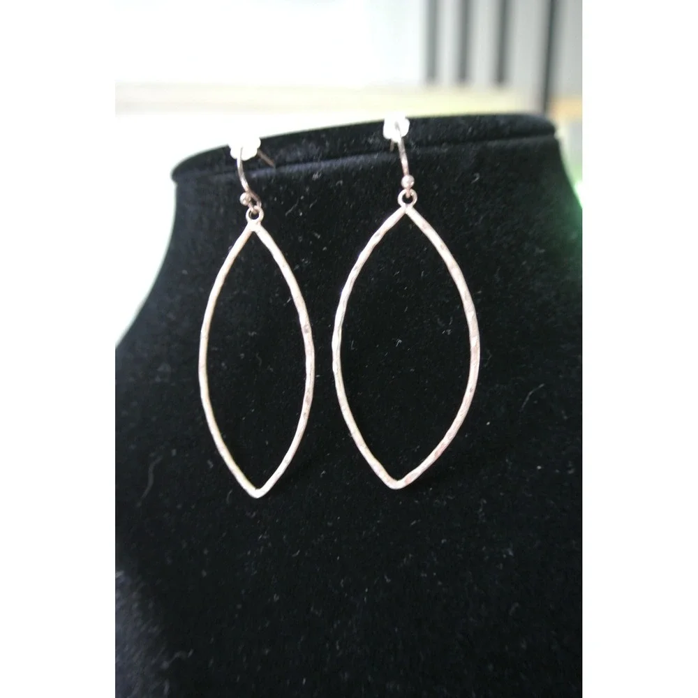 StitchFix Hammered Gold Tone Marquise Leaf Open Drop Earrings OS